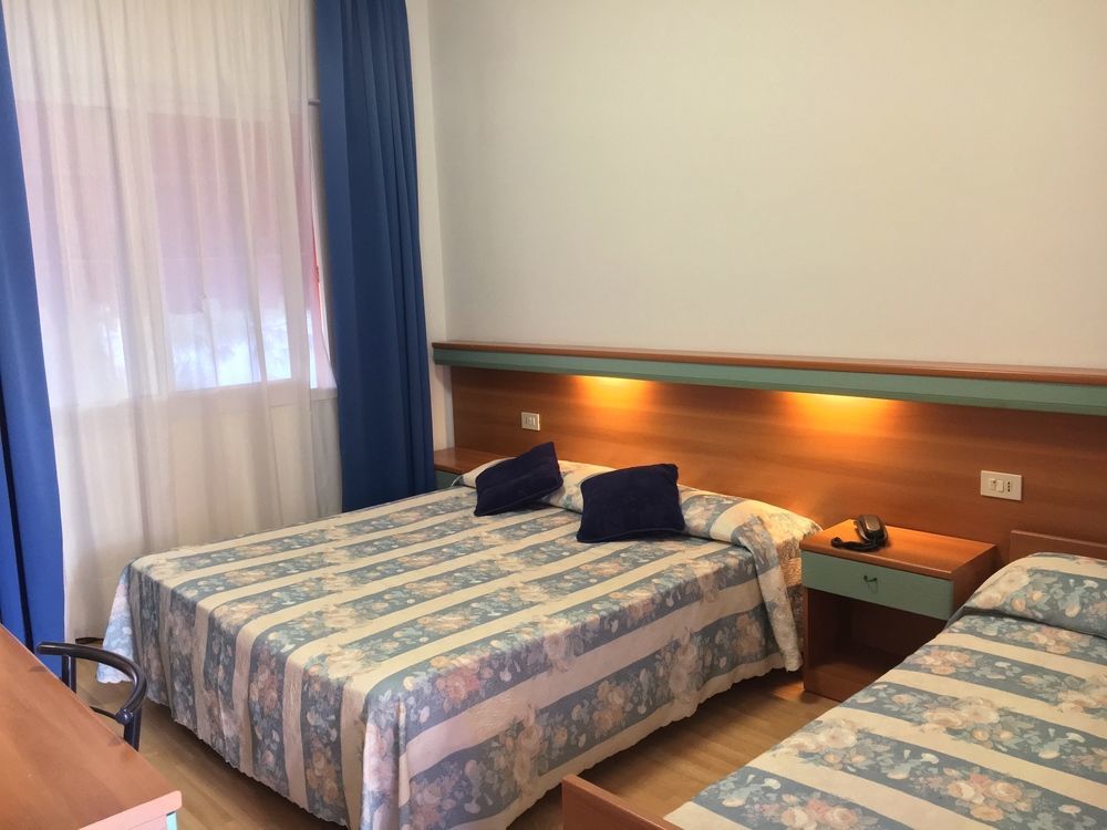 Hotel Rex Caorle Ngoại thất bức ảnh