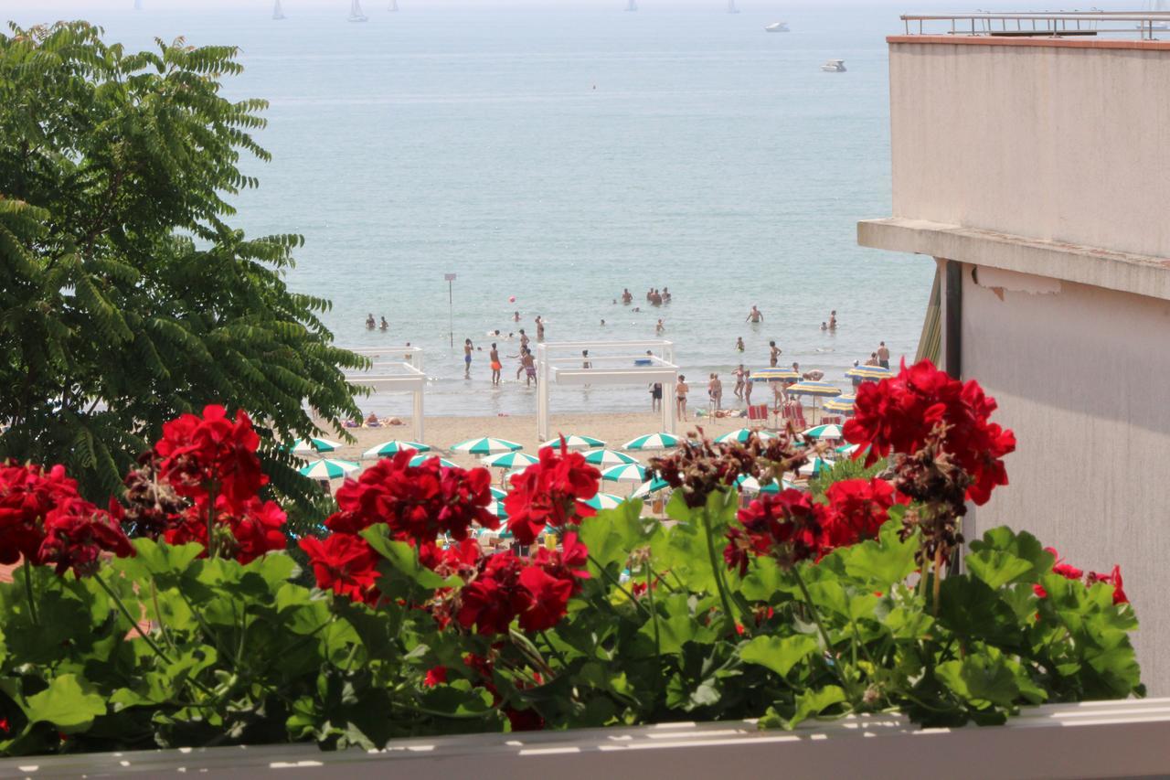 Hotel Rex Caorle Ngoại thất bức ảnh
